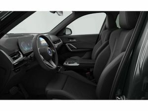 BMW iX1 edrive20 150 kw (204 cv)   - Foto 13