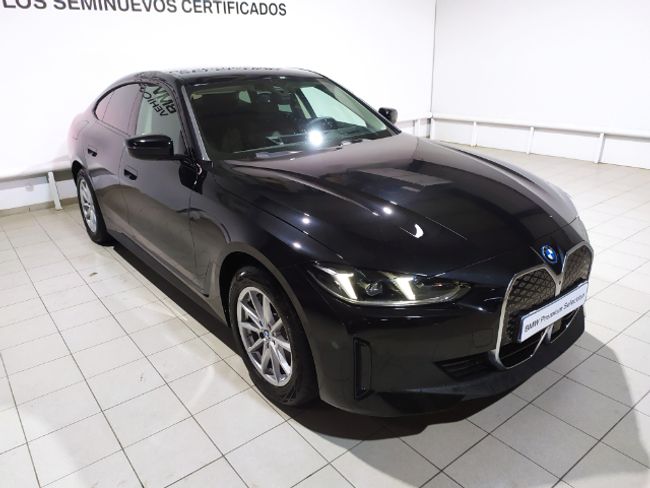 BMW i4 edrive35 210 kw (286 cv)