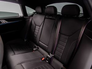 BMW i4 edrive40 250 kw (340 cv)   - Foto 17