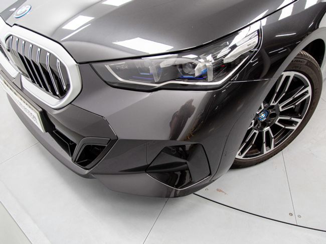 BMW Serie 5 530e 220 kw (299 cv)