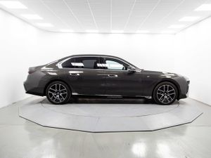 BMW Serie 7 740d xdrive 220 kw (299 cv)   - Foto 23