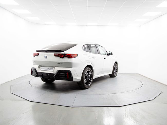 BMW X2 sdrive18d 110 kw (150 cv)