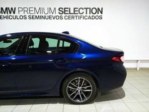 BMW Serie 5 520d 140 kw (190 cv)   - Foto 23