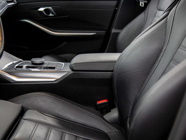 BMW Serie 3 318d 110 kw (150 cv)