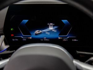 BMW iX1 edrive20 150 kw (204 cv)   - Foto 29