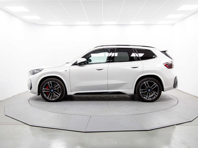 BMW iX1 edrive20 150 kw (204 cv)