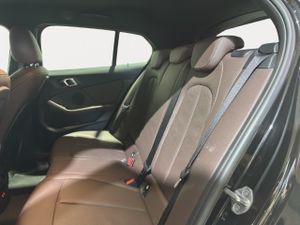 BMW Serie 1 118d business 110 kw (150 cv)   - Foto 17