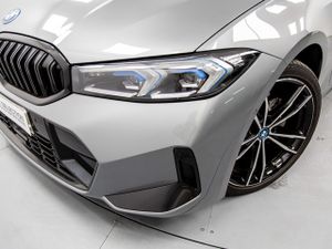 BMW Serie 3 330e xdrive touring 215 kw (292 cv)   - Foto 11