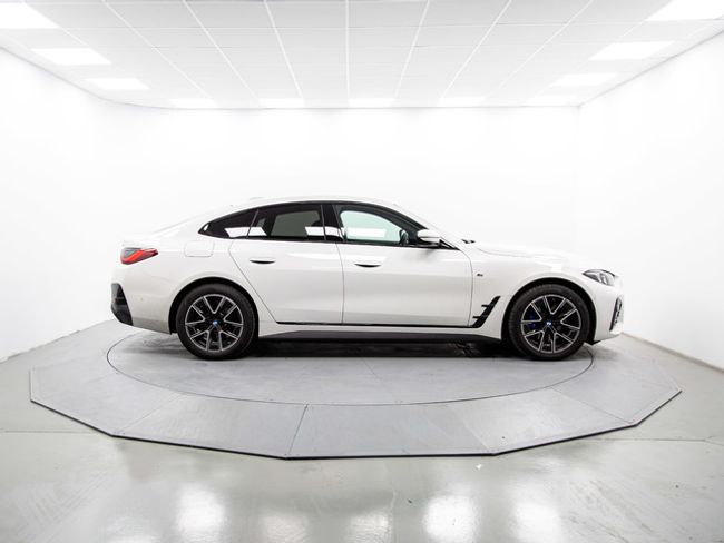 BMW i4 edrive40 250 kw (340 cv)