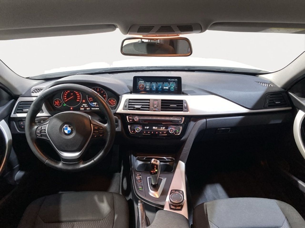 BMW Serie 3 318d 110 kw (150 cv)   - Foto 8