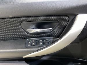 BMW Serie 3 318d 110 kw (150 cv)   - Foto 21