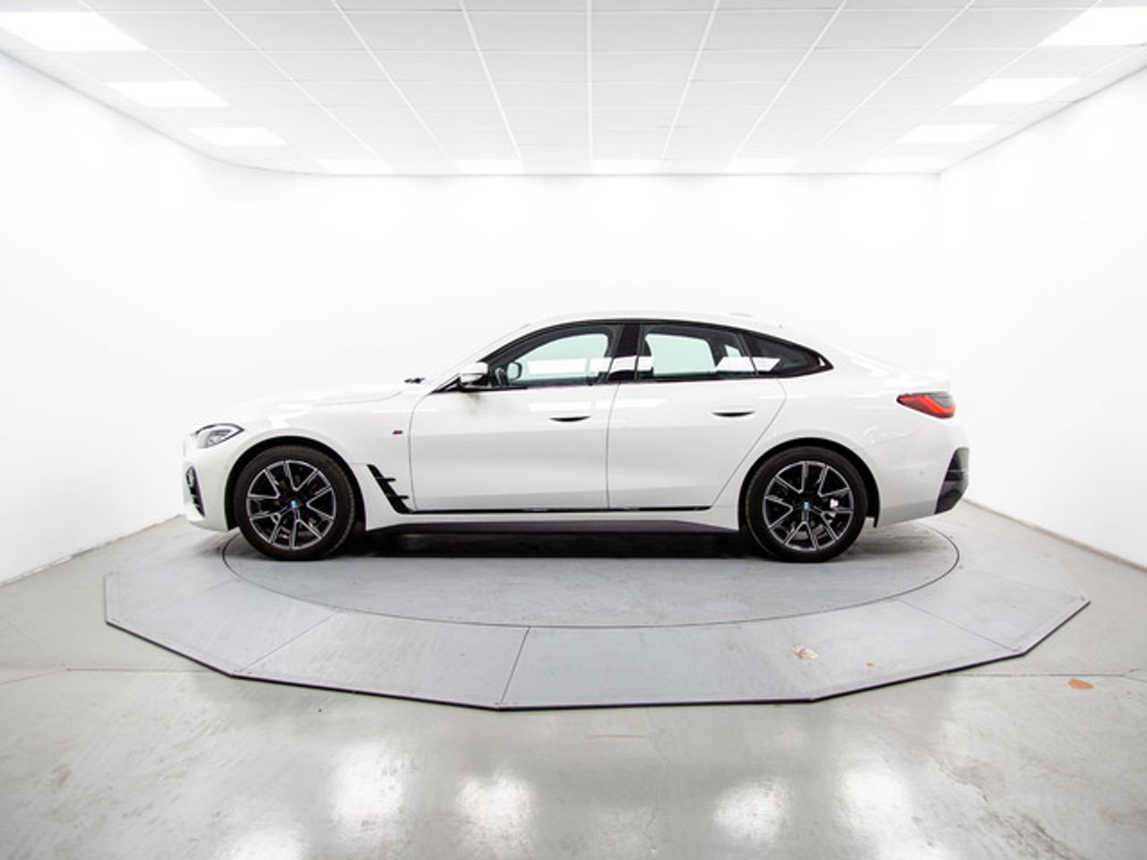 BMW Serie 4 420d gran coupe 140 kw (190 cv)   - Foto 4
