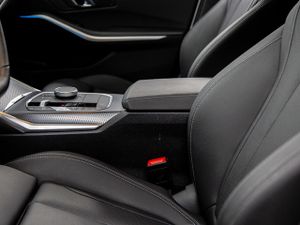 BMW Serie 3 320d xdrive touring 140 kw (190 cv)   - Foto 29