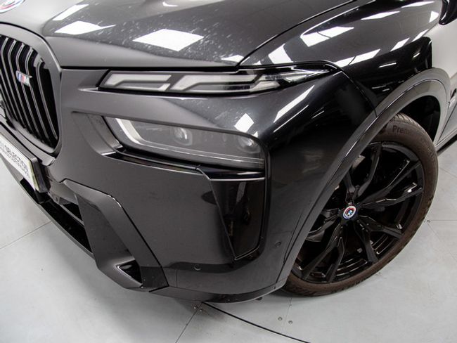 BMW X7 m60i xdrive 390 kw (530 cv)