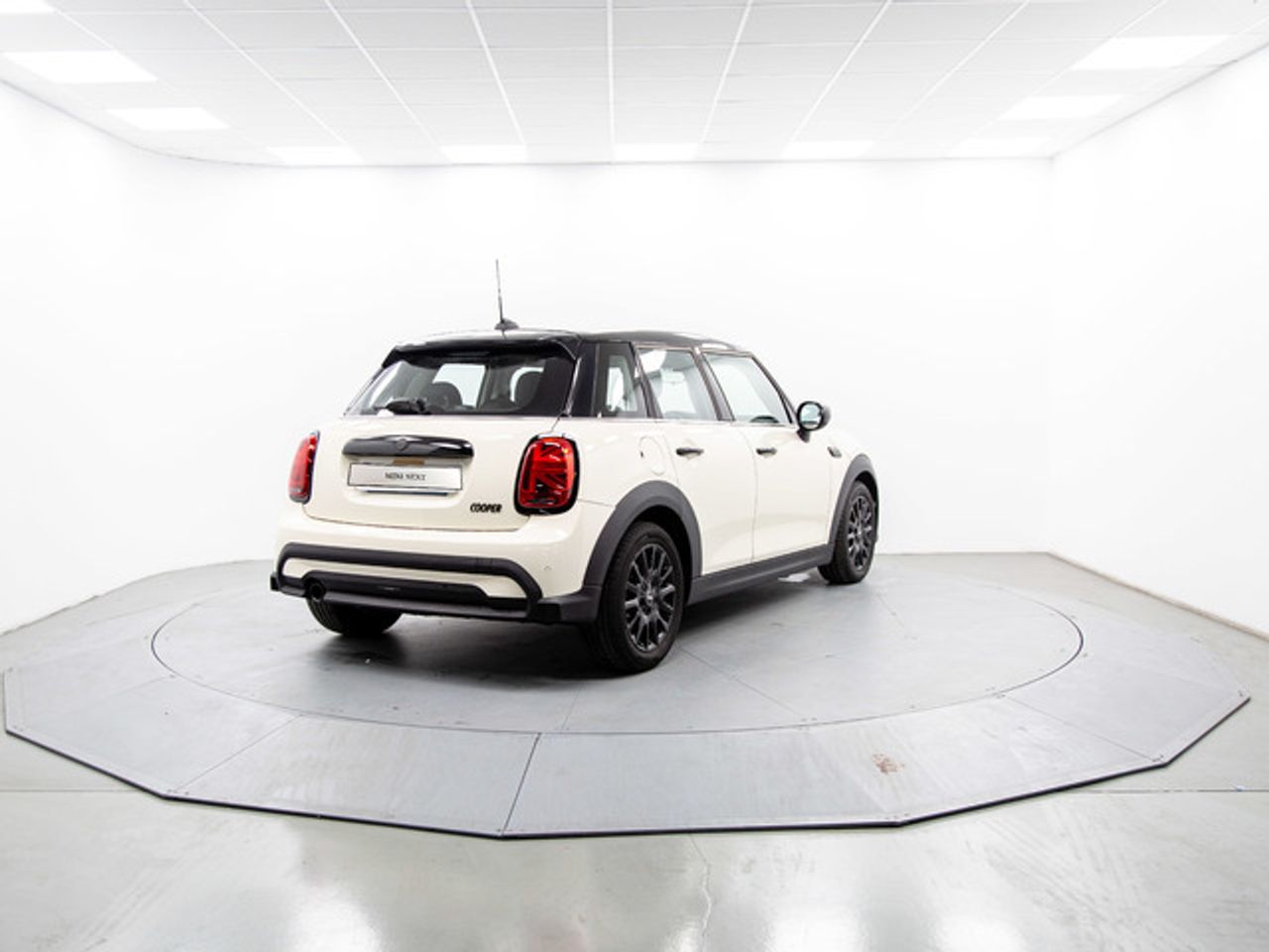 MINI Cooper  100 kw (136 cv)   - Foto 5