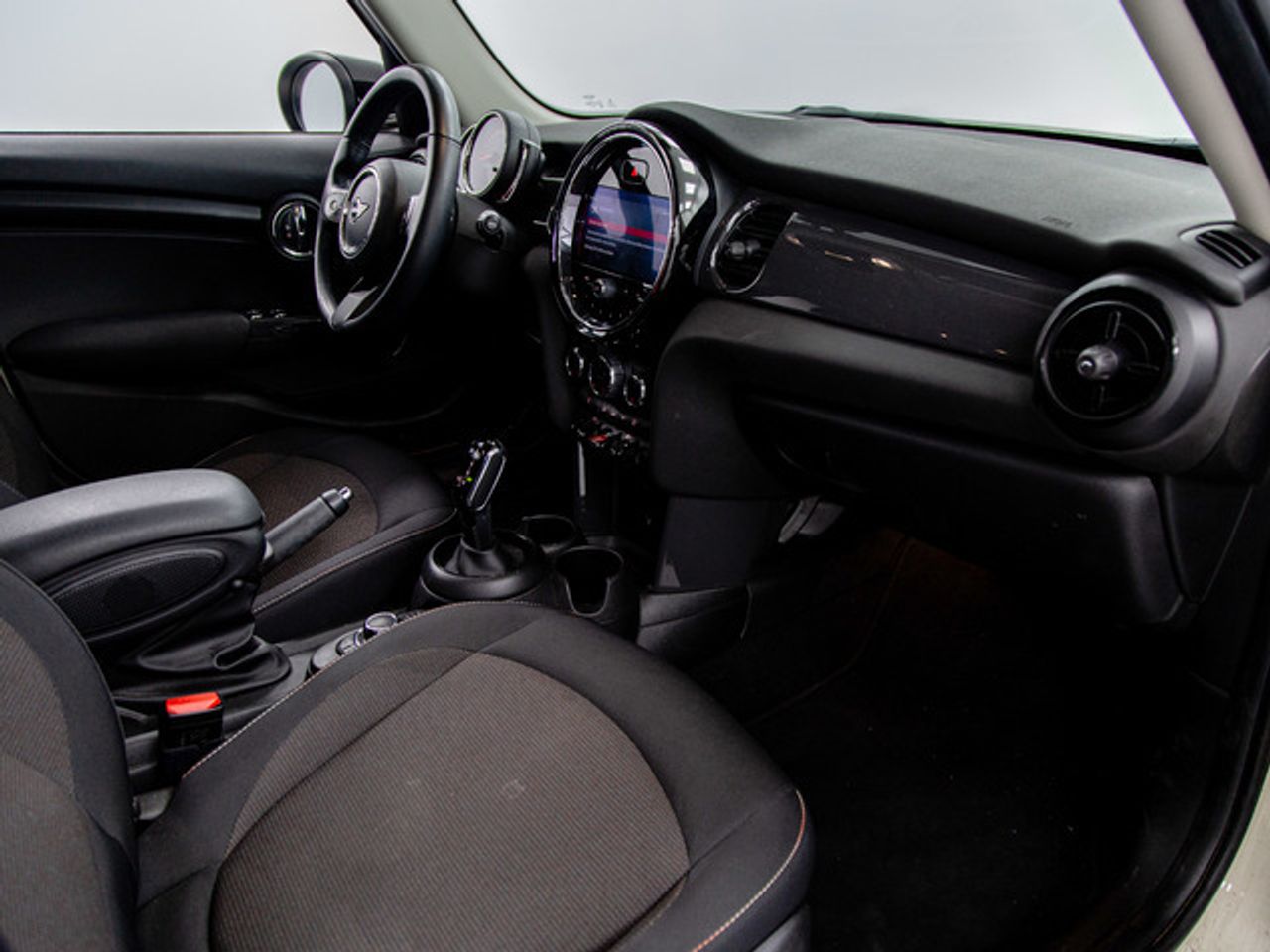 MINI Cooper  100 kw (136 cv)   - Foto 9