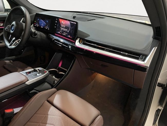 BMW iX1 edrive20 150 kw (204 cv)