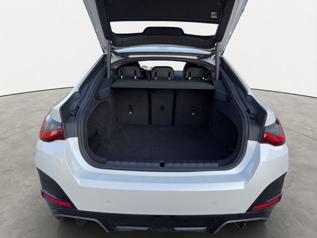 BMW i4 m50 400 kw (544 cv)