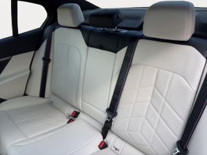 BMW i5 edrive40 250 kw (340 cv)   - Foto 17