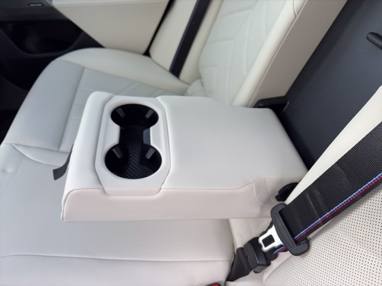 BMW i5 edrive40 250 kw (340 cv)   - Foto 12