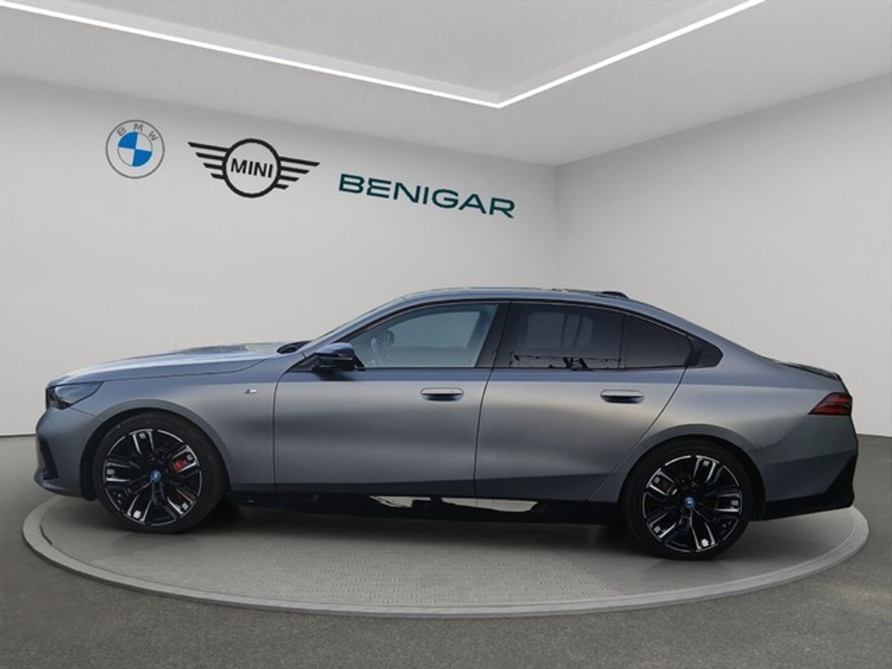 BMW i5 m60 xdrive 442 kw (601 cv)   - Foto 4