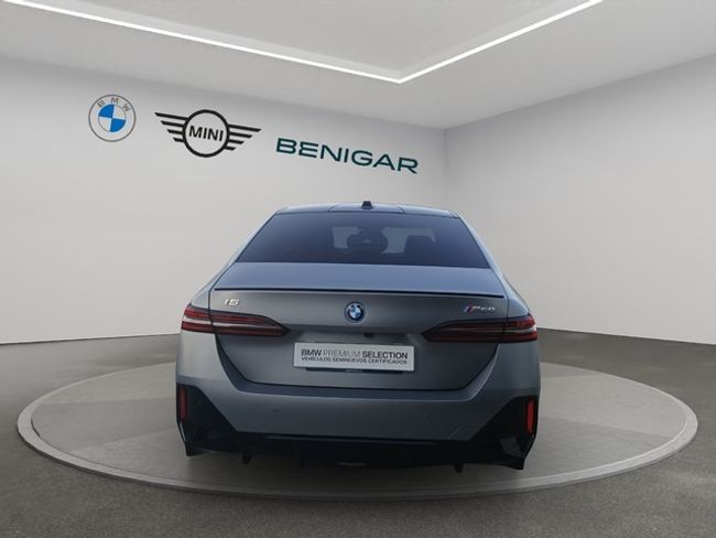 BMW i5 m60 xdrive 442 kw (601 cv)