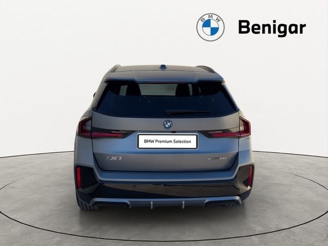 BMW iX1 edrive20 150 kw (204 cv)