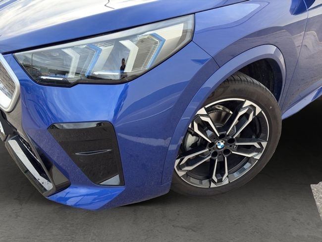 BMW iX2 edrive20 150 kw (204 cv)