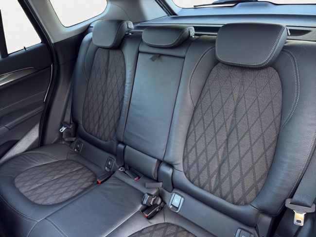 BMW X1 xdrive25e 162 kw (220 cv)