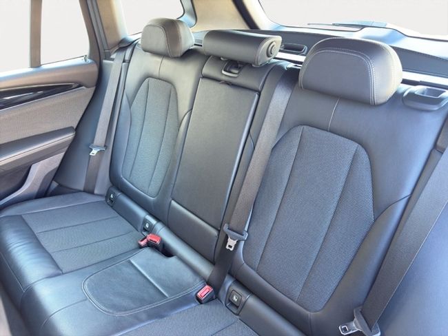 BMW X3 sdrive18d business 110 kw (150 cv)