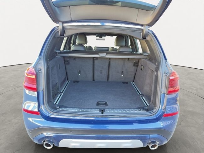 BMW X3 sdrive18d business 110 kw (150 cv)