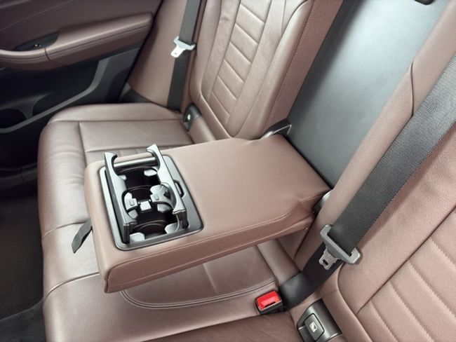 BMW X3 xdrive20d business 140 kw (190 cv)