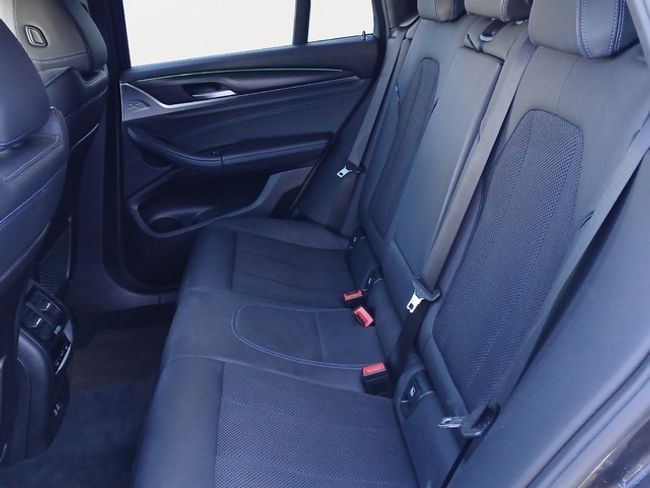 BMW X4 xdrive20i 135 kw (184 cv)