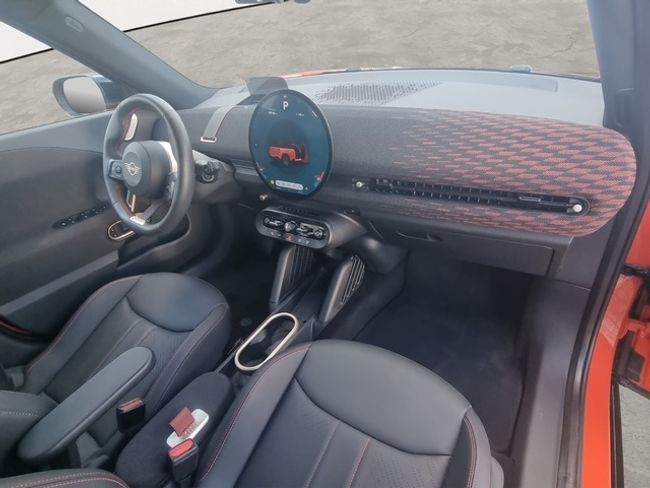 MINI Aceman se 160 kw (218 cv)