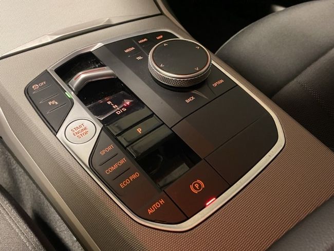 BMW Serie 3 318d 110 kw (150 cv)