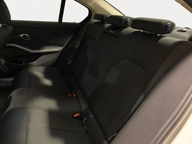 BMW Serie 3 318d 110 kw (150 cv)