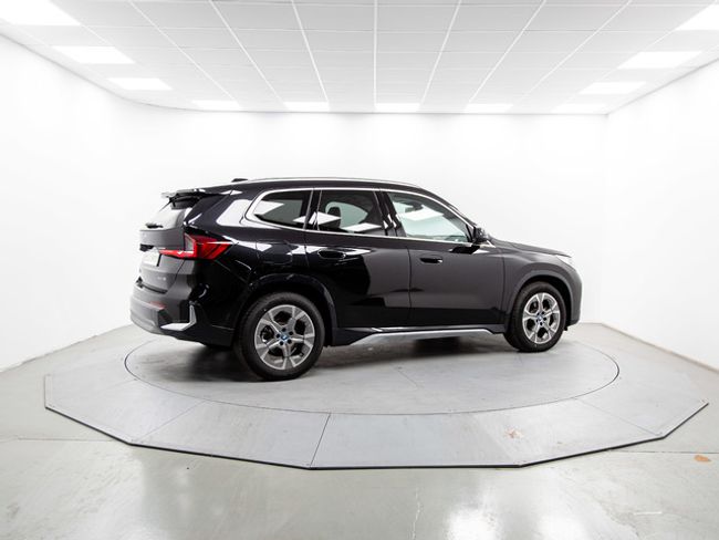 BMW iX1 edrive20 150 kw (204 cv)