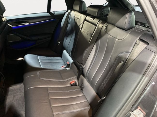 BMW Serie 5 530d xdrive touring 210 kw (286 cv)