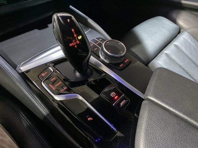 BMW Serie 5 530d xdrive touring 210 kw (286 cv)