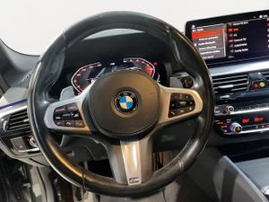 BMW Serie 5 530d xdrive touring 210 kw (286 cv)   - Foto 25