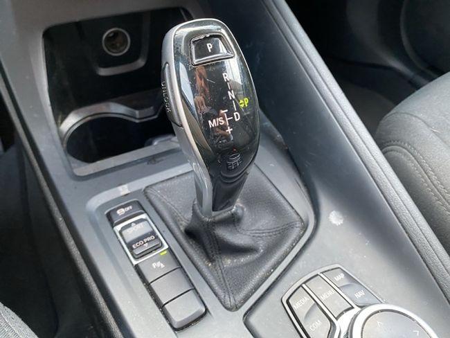 BMW X1 sdrive18d business 110 kw (150 cv)