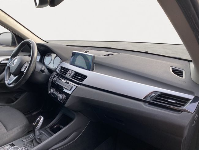 BMW X1 sdrive18d business 110 kw (150 cv)