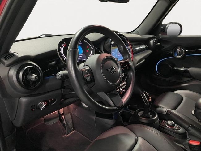 MINI Cooper  100 kw (136 cv)