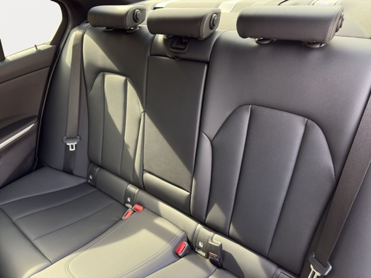 BMW Serie 3 320d 140 kw (190 cv)   - Foto 10