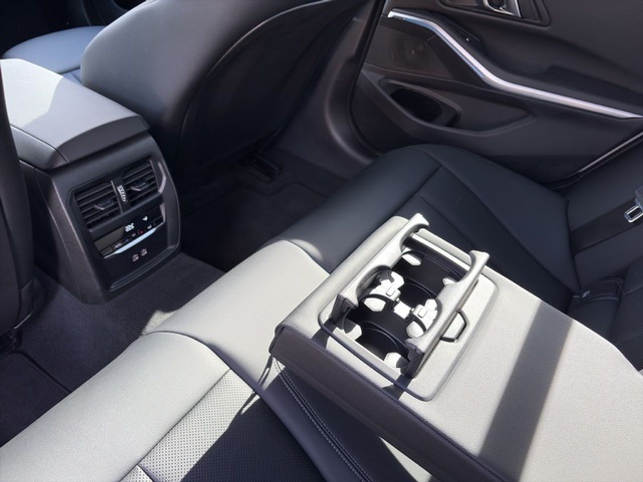 BMW Serie 3 320d 140 kw (190 cv)   - Foto 12