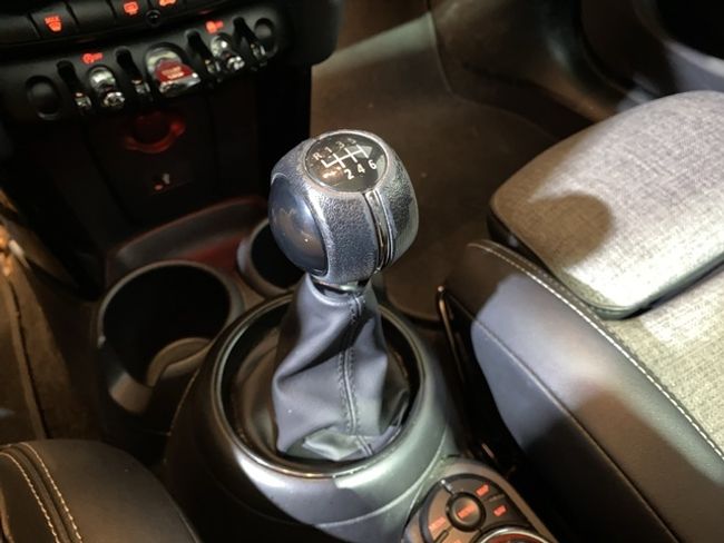 MINI Cooper  100 kw (136 cv)