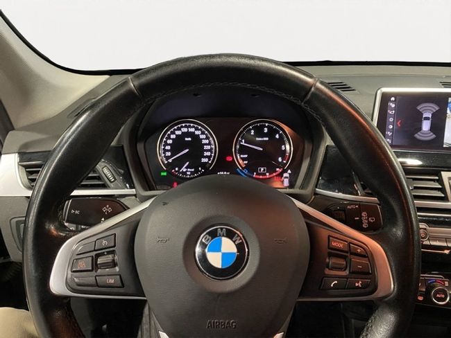 BMW X1 sdrive18d business 110 kw (150 cv)