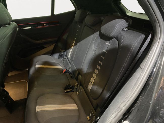 BMW X2 sdrive18i 103 kw (140 cv)