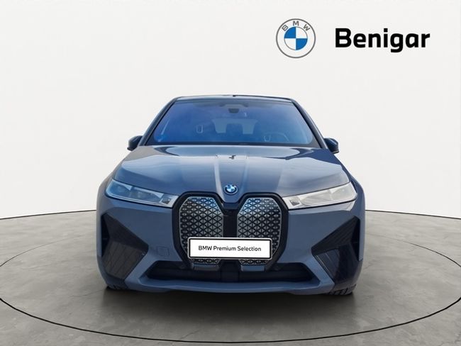 BMW iX xdrive50 385 kw (523 cv)