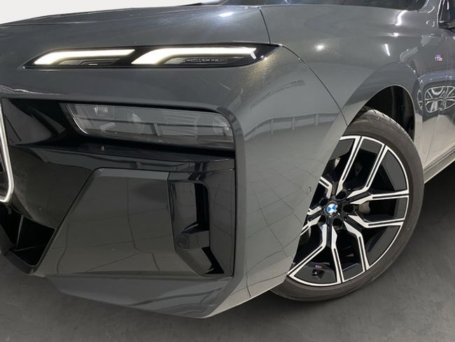 BMW Serie 7 740d xdrive 220 kw (299 cv)